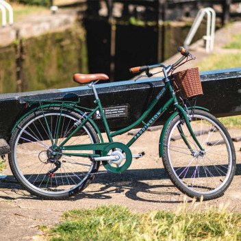 Image for Wilco Paddington Classic Heritage Bike - Green - 18" Frame